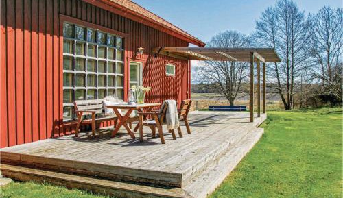 Two-Bedroom Holiday Home