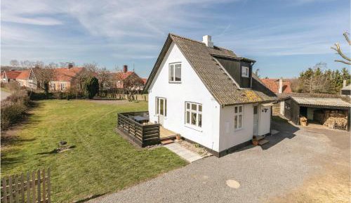 Two-Bedroom Holiday Home