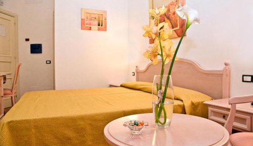 Double or Twin Room with Private Bathroom