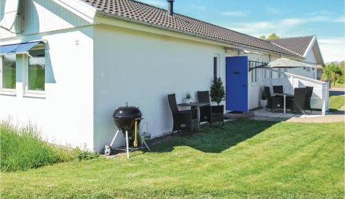 Two-Bedroom Holiday Home