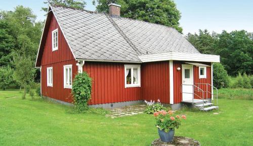 Two-Bedroom Holiday Home