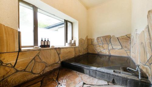 Female Japanese-Style Room with Shared Bathroom