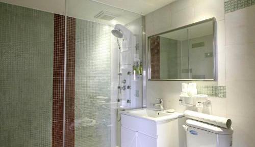 Standard Family Room