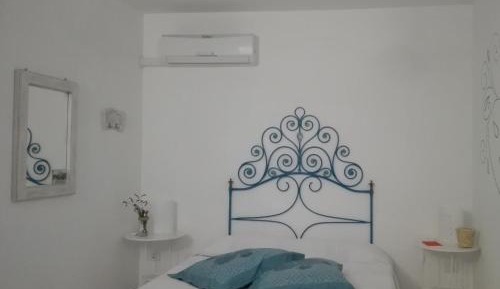 Double Room with Private External Bathroom