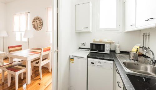 One-Bedroom Apartment 4-5