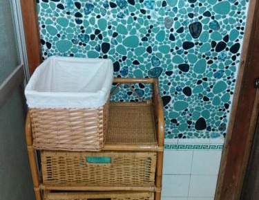 Family Room with Garden View