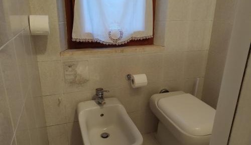 Double or Twin Room with Shared Bathroom