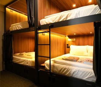 1 Double Pod in 4 Pods Mixed Room