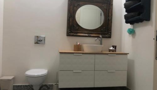 Deluxe Double Room with Shower