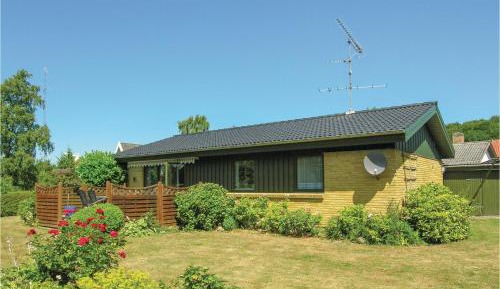 Two-Bedroom Holiday Home