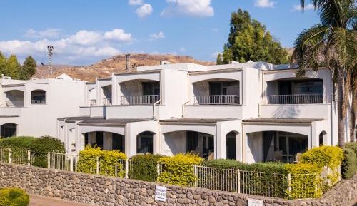 Hotel Room (2 Guests)