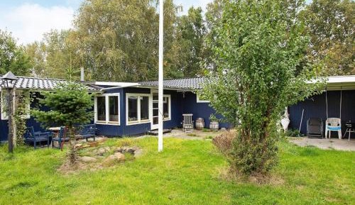 Two-Bedroom Holiday Home