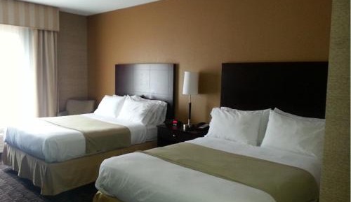 Standard Room with Two Queen Beds