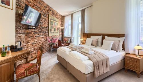 Deluxe Double Room with Balcony