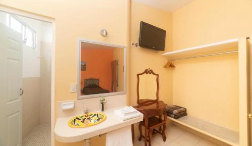 Classic Quadruple Room