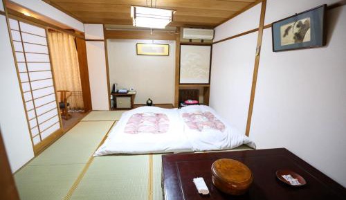 Japanese-Style Quadruple Room
