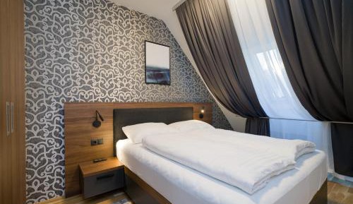 Three-Bedroom Apartment with Balcony