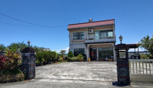 Triple Room with Shared Bathroom