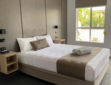 Queen Room - Disability Access