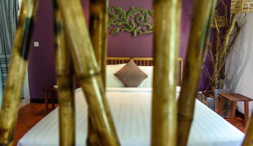 Suite with Garden View