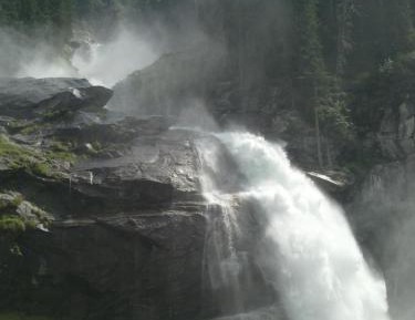 One-Bedroom Apartment with Terrace