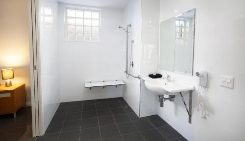 One-Bedroom Apartment with Spa Bath