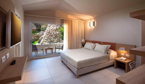 Double or Twin Room with Terrace