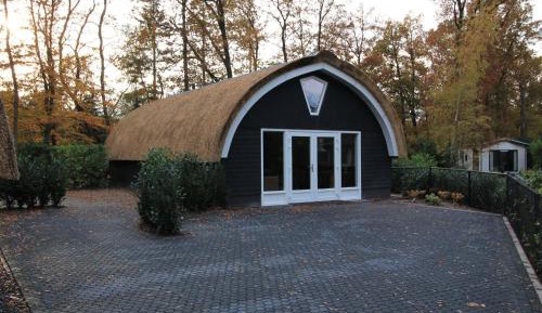 Eight-Bedroom Holiday Home