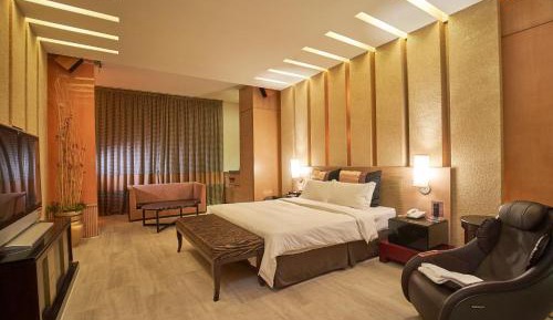 Deluxe Double Room with Bath