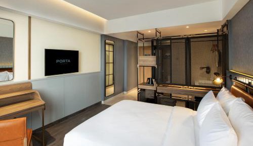 Premiere Double Room