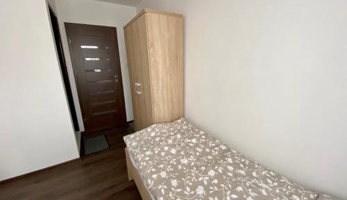 Twin Room with Private Bathroom