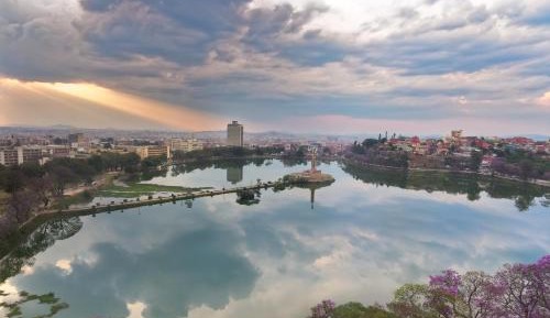 King Room with Lake View