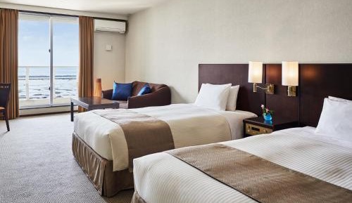 Deluxe Room with Ocean View