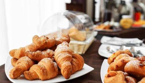 Superior Deluxe Double or Twin Room 