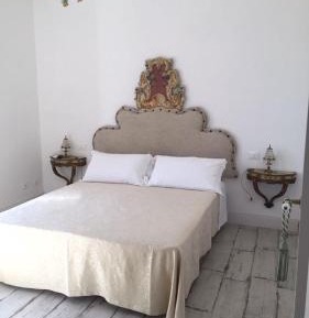 Quadruple Room with Private Bathroom