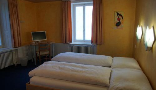 Double or Twin Room with Bathroom