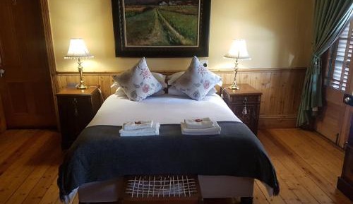 Superior Queen Suite