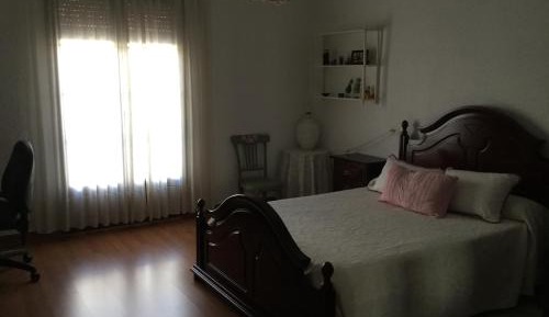 Standard Double Room with Shared Bathroom