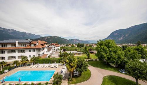 Deluxe Double Room with Garden View