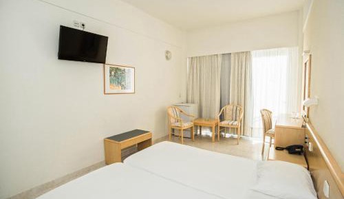Standard Room with Side Sea View