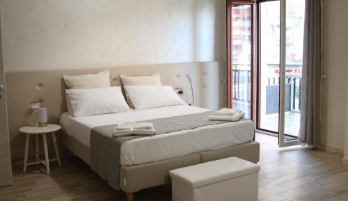 Double or Twin Room with Private Bathroom