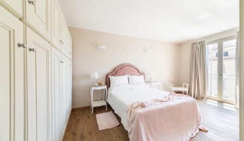 Suite with City View