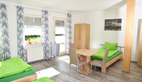 Economy Quadruple Room