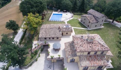 Apartment with Garden View