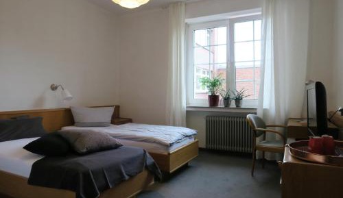Large Twin Room