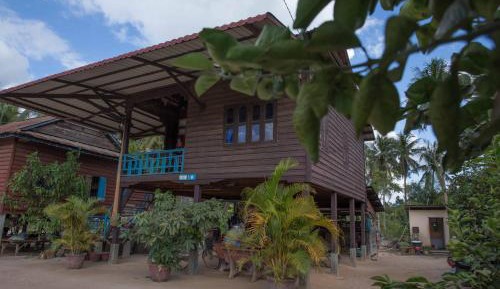 Bed in 4-Bed Dormitory Room