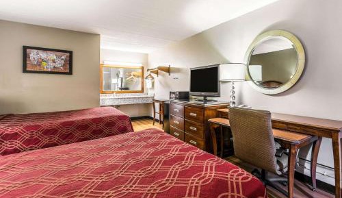 Double Room with Two Double Beds - Smoking