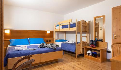 Standard Family Room