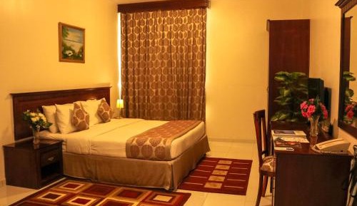 Flamingo Suite