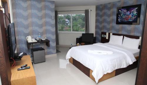 Double Room with Balcony (3 Adults)